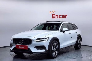 Volvo V60 Cross Country
