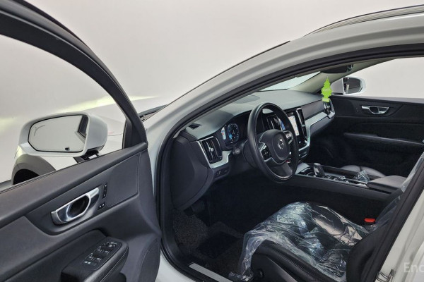 2021 Volvo V60 Cross Country с пробегом 60 358 км