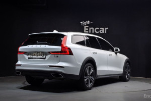 Volvo V60 Cross Country