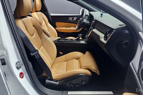 2019 Volvo V60 Cross Country с пробегом 38 332 км