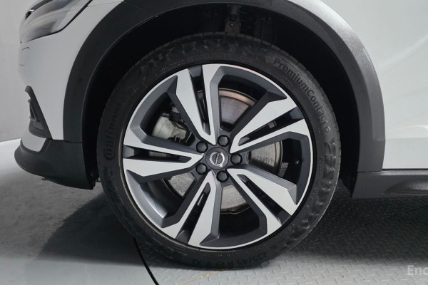 2021 Volvo V60 Cross Country с пробегом 73 049 км