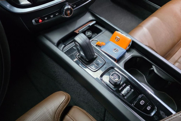 2021 Volvo V60 Cross Country с пробегом 73 049 км