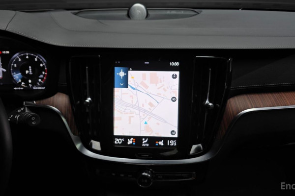 2021 Volvo V60 Cross Country с пробегом 73 049 км