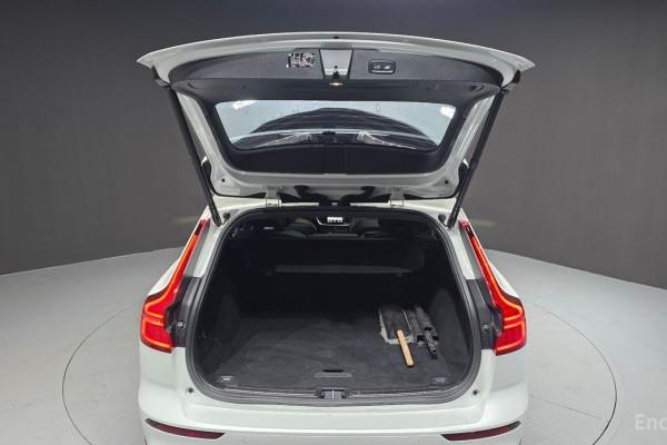 2021 Volvo V60 Cross Country с пробегом 73 049 км