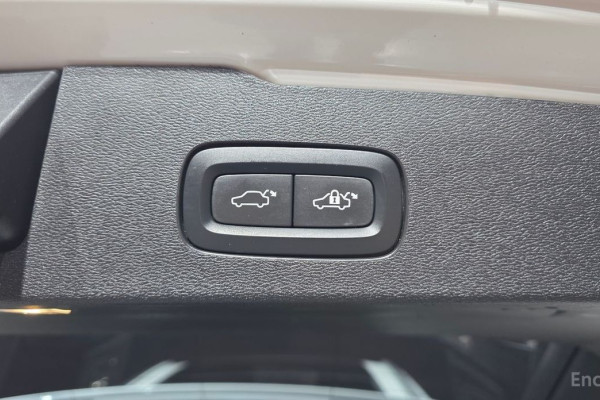 2021 Volvo V60 Cross Country с пробегом 73 049 км