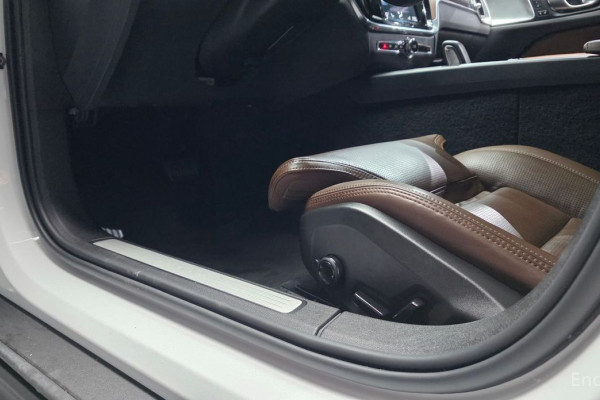 2021 Volvo V60 Cross Country с пробегом 73 049 км