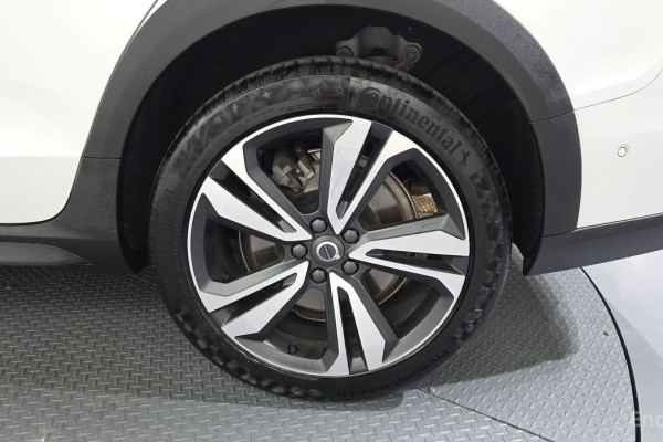 2020 Volvo V60 Cross Country с пробегом 42 894 км