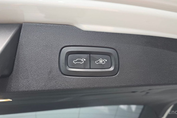 2020 Volvo V60 Cross Country с пробегом 42 894 км