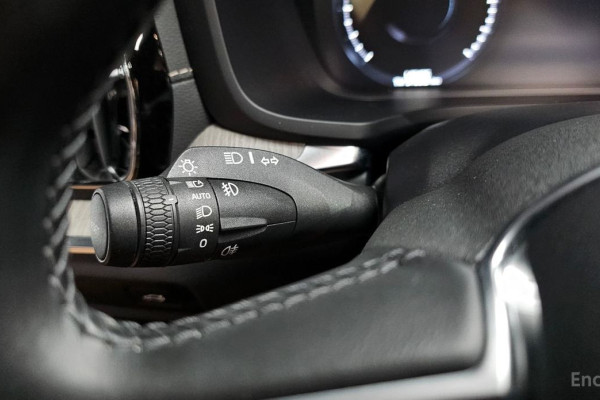 2019 Volvo V60 Cross Country с пробегом 140 485 км