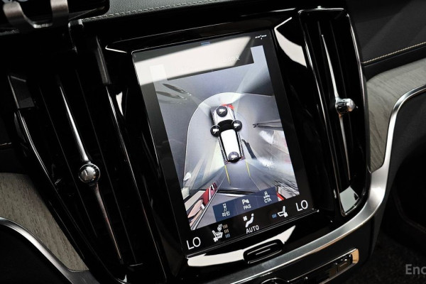 2019 Volvo V60 Cross Country с пробегом 140 485 км