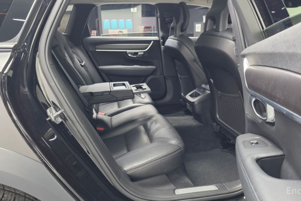 2017 Volvo V90 Cross Country с пробегом 94 045 км