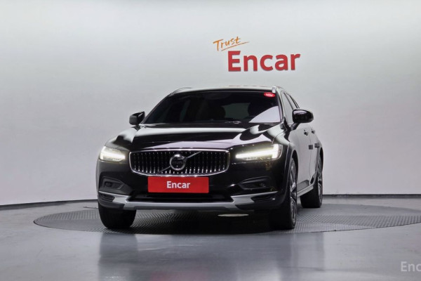 2020 Volvo V90 Cross Country с пробегом 204 946 км