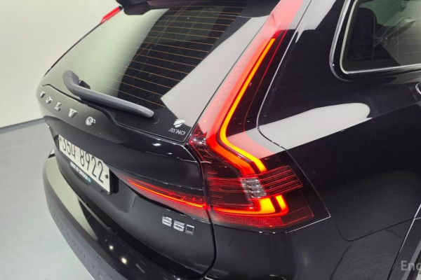 2020 Volvo V90 Cross Country с пробегом 204 946 км
