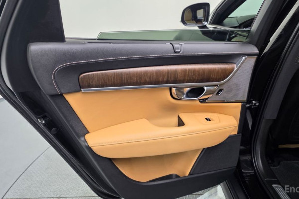 2020 Volvo V90 Cross Country с пробегом 204 946 км