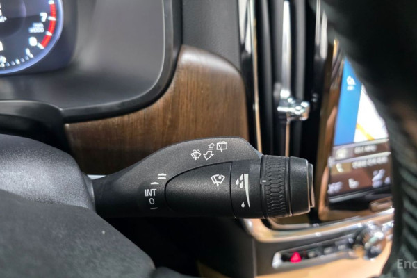 2020 Volvo V90 Cross Country с пробегом 204 946 км