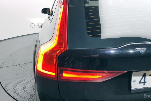2018 Volvo V90 Cross Country с пробегом 92 527 км