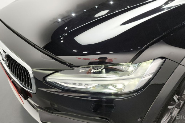 2018 Volvo V90 Cross Country с пробегом 92 527 км