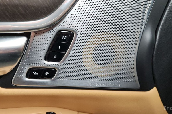 2018 Volvo V90 Cross Country с пробегом 92 527 км