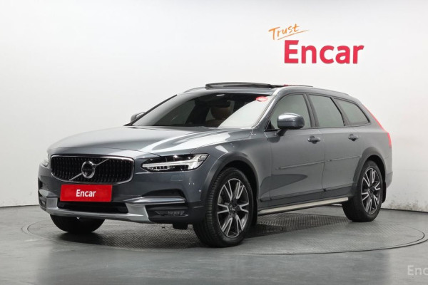 2020 Volvo V90 Cross Country с пробегом 90 449 км