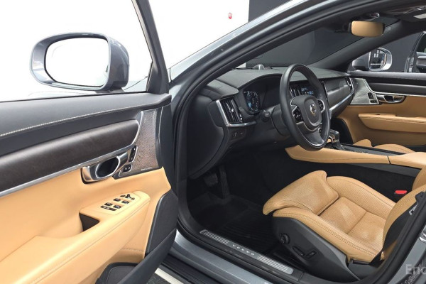 2020 Volvo V90 Cross Country с пробегом 90 449 км