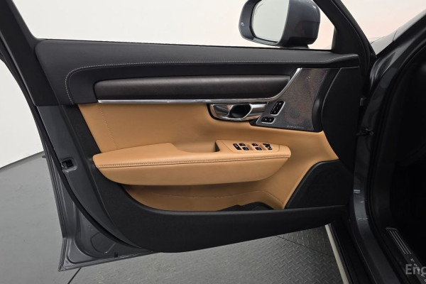 2020 Volvo V90 Cross Country с пробегом 90 449 км