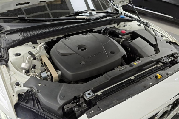 2020 Volvo V60 Cross Country с пробегом 76 176 км