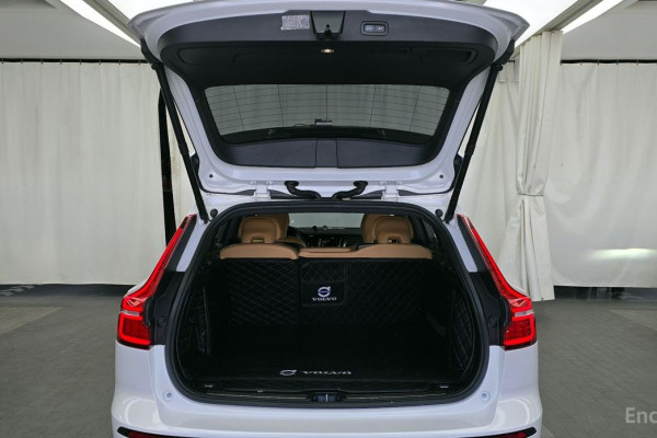 2020 Volvo V60 Cross Country с пробегом 76 176 км