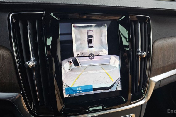 2023 Volvo V90 Cross Country с пробегом 35 171 км