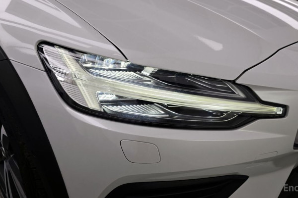 2020 Volvo V60 Cross Country с пробегом 76 176 км