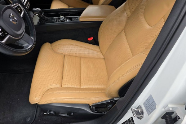 2020 Volvo V60 Cross Country с пробегом 76 176 км