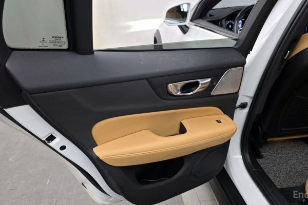 2020 Volvo V60 Cross Country с пробегом 76 176 км