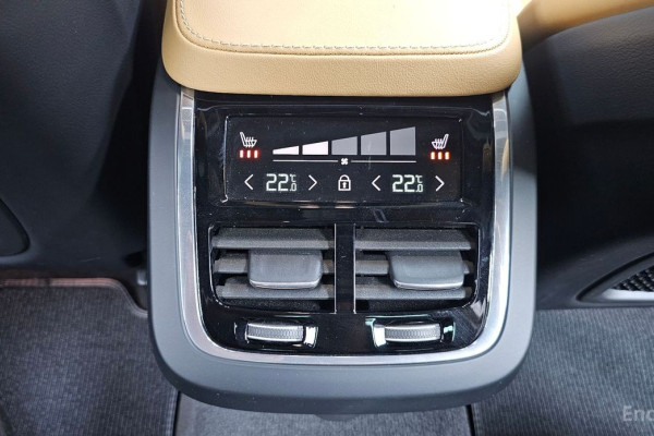 2023 Volvo V90 Cross Country с пробегом 35 171 км