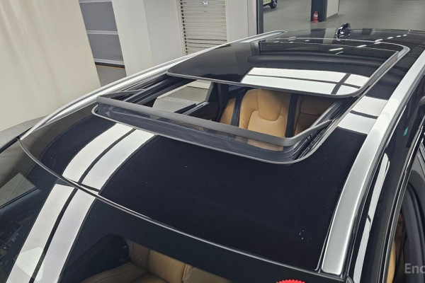 2023 Volvo V90 Cross Country с пробегом 35 171 км