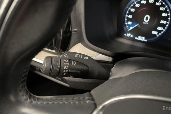 2020 Volvo V60 Cross Country с пробегом 76 176 км