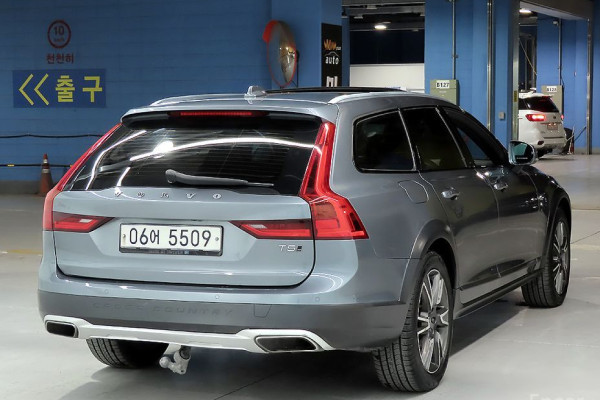 2018 Volvo V90 Cross Country с пробегом 160 449 км