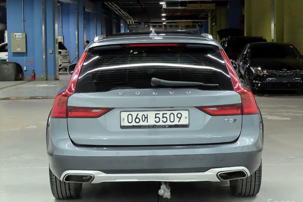 2018 Volvo V90 Cross Country с пробегом 160 449 км