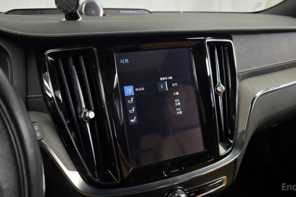 2020 Volvo V60 Cross Country с пробегом 76 176 км