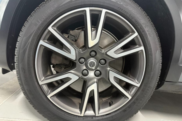 2018 Volvo V90 Cross Country с пробегом 160 449 км