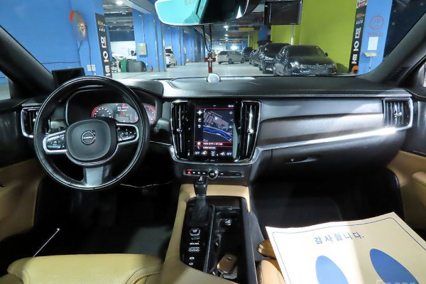 2018 Volvo V90 Cross Country с пробегом 160 449 км