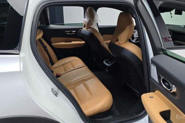 2019 Volvo V60 Cross Country с пробегом 71 308 км