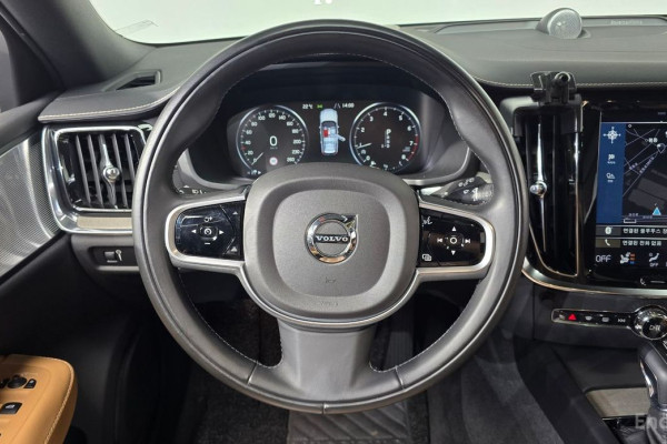 2019 Volvo V60 Cross Country с пробегом 71 308 км