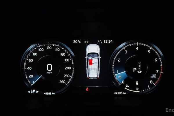 2021 Volvo V60 Cross Country с пробегом 44 282 км