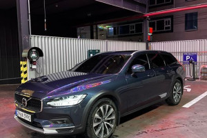 Volvo V90 Cross Country