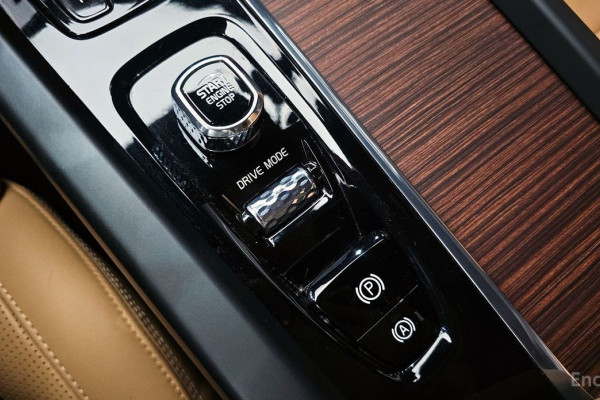 2021 Volvo V60 Cross Country с пробегом 44 282 км