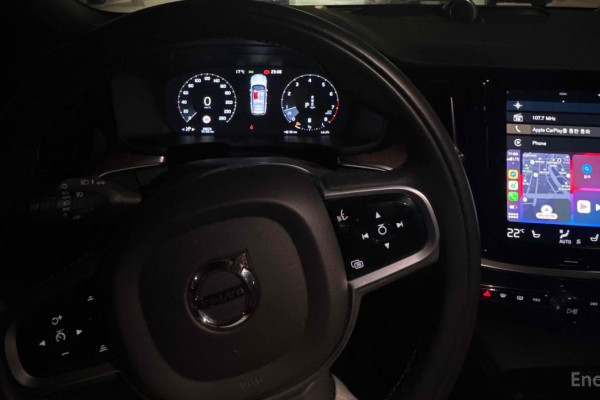 2021 Volvo V60 Cross Country с пробегом 28 574 км