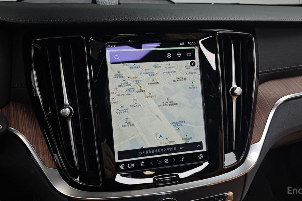 2024 Volvo V60 Cross Country с пробегом 17 498 км