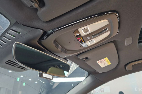 2023 Volvo XC60 с пробегом 49 799 км