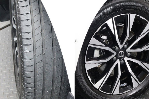 2024 Volvo XC60 с пробегом 31 850 км