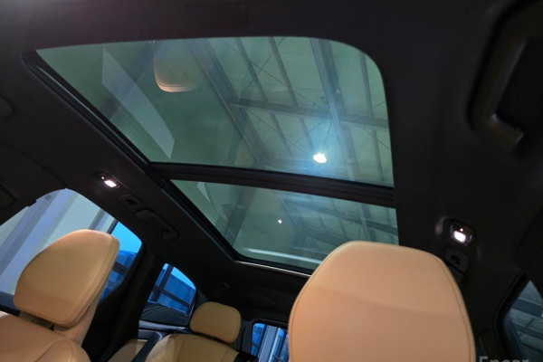 2025 Volvo XC60 с пробегом 12 160 км