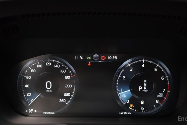 2021 Volvo XC60 с пробегом 39 908 км